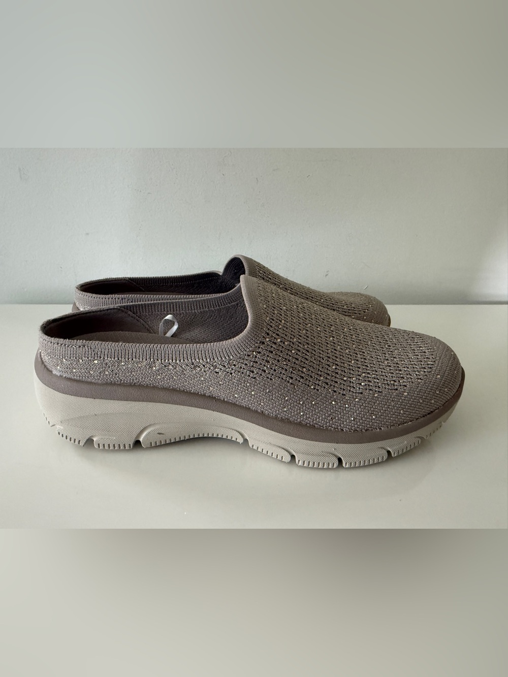 SKECHERS Air-Cooled Memory Foam Relaxed Fit Mules Shoes Size 8.5